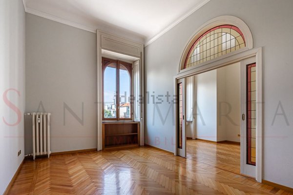 appartamento in vendita a Milano in zona Sempione