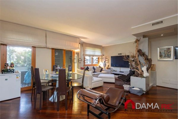 appartamento in vendita a Milano in zona Vigentino