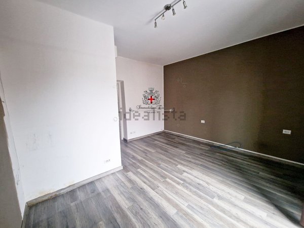 appartamento in vendita a Milano in zona Quarto Cagnino