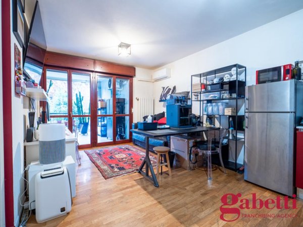 appartamento in vendita a Milano in zona Città Studi