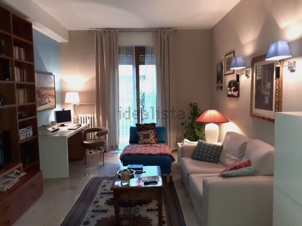 appartamento in vendita a Milano in zona Bocconi