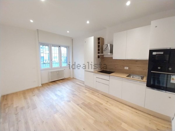 appartamento in vendita a Milano in zona Porta Romana