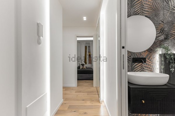 appartamento in vendita a Milano in zona Loreto