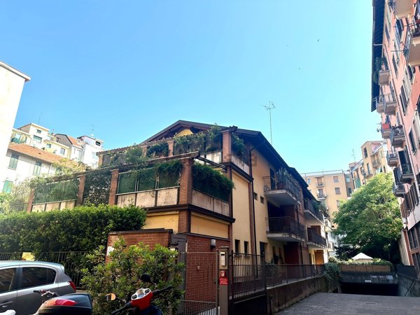 appartamento in vendita a Milano in zona Maggiolina
