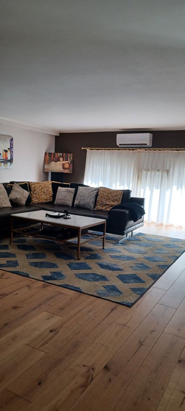 appartamento in vendita a Milano in zona Guastalla