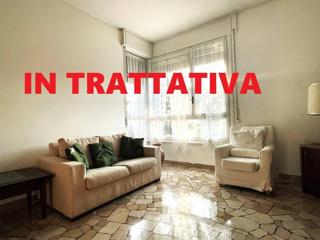 appartamento in vendita a Milano in zona Baggio