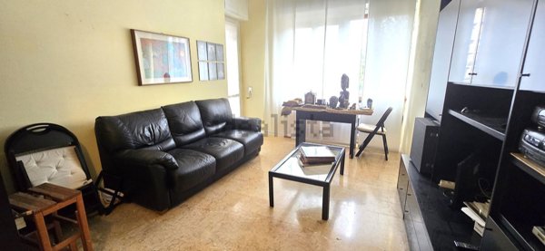 appartamento in vendita a Milano in zona Gorla