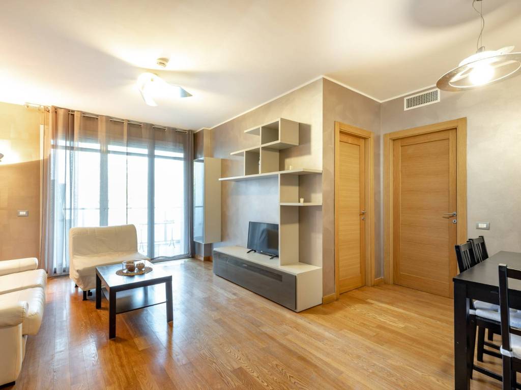 appartamento in vendita a Milano in zona Porta Genova