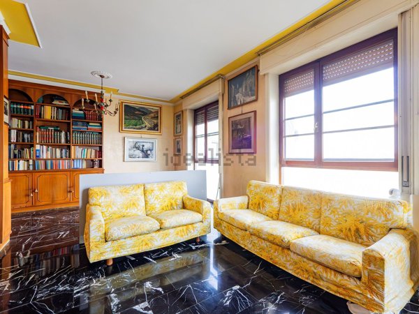 appartamento in vendita a Milano in zona Piazzale Lodi