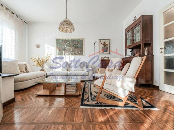 appartamento in vendita a Milano in zona Sempione