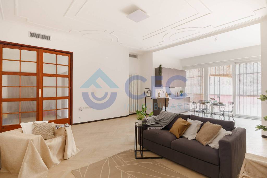 appartamento in vendita a Milano in zona Isola