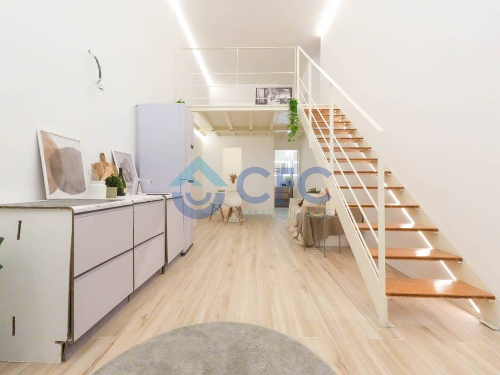 appartamento in vendita a Milano in zona Vigentino