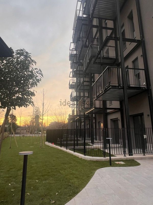 appartamento in vendita a Milano in zona Gratosoglio