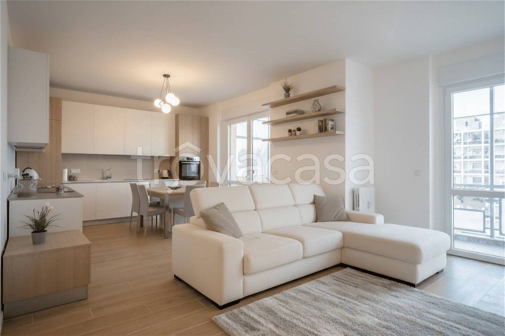 appartamento in vendita a Milano in zona Maggiolina