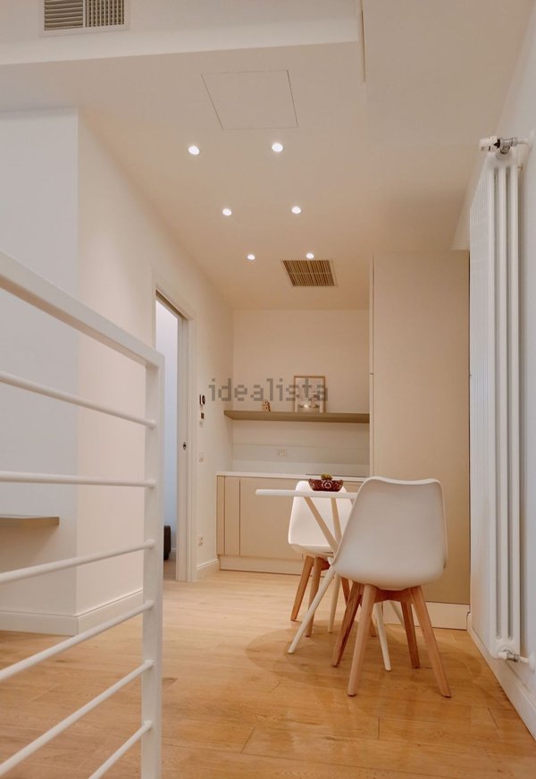 appartamento in vendita a Milano in zona Bocconi