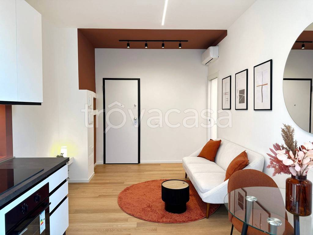 appartamento in vendita a Milano in zona Affori