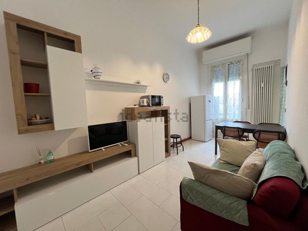 appartamento in vendita a Milano in zona Cinque Giornate