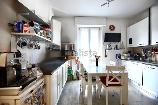 appartamento in vendita a Milano in zona Baggio