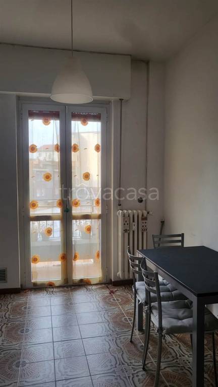 appartamento in vendita a Milano in zona Famagosta