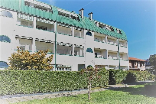 appartamento in vendita a Milano in zona Trenno