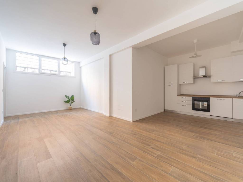 appartamento in vendita a Milano in zona Vigentino