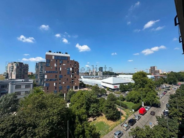 appartamento in vendita a Milano in zona Il Portello
