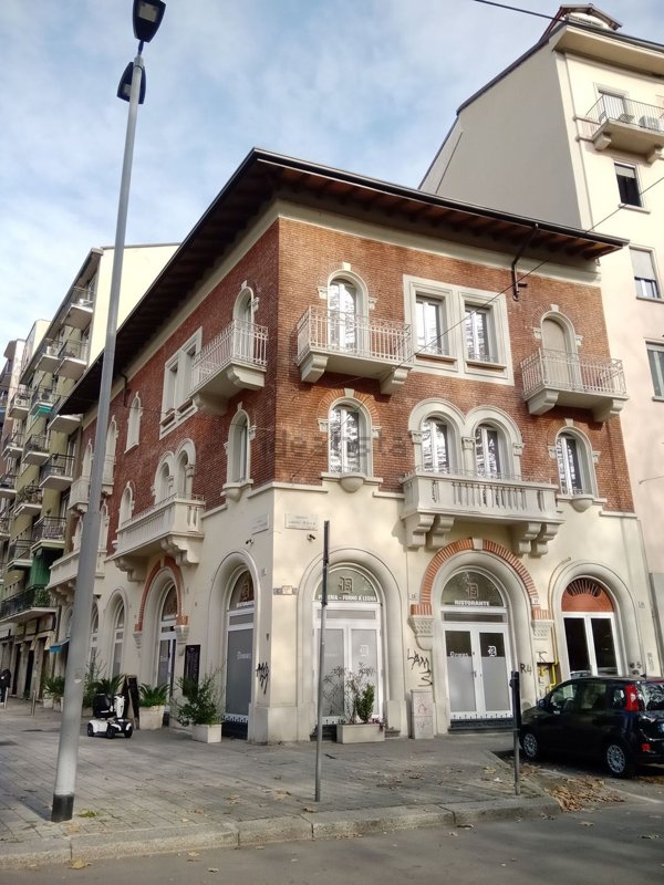 appartamento in vendita a Milano in zona Corvetto