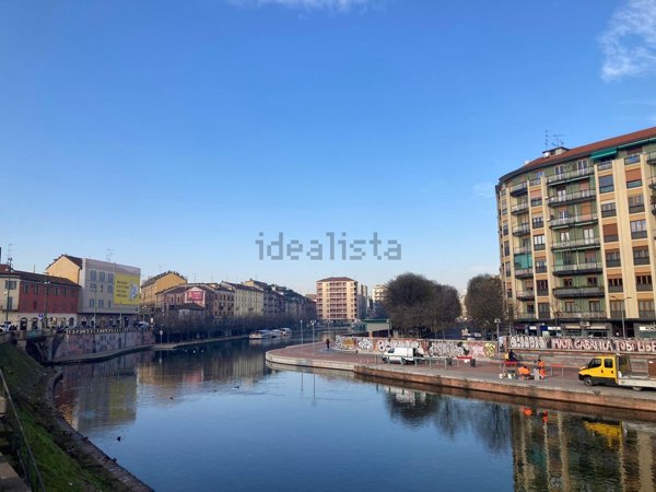 appartamento in vendita a Milano in zona Bocconi