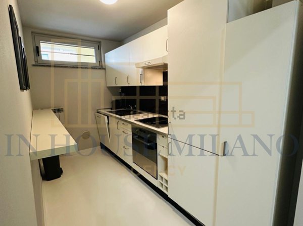 appartamento in vendita a Milano in zona Gratosoglio