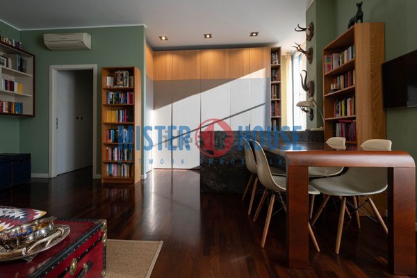 appartamento in vendita a Milano in zona Isola