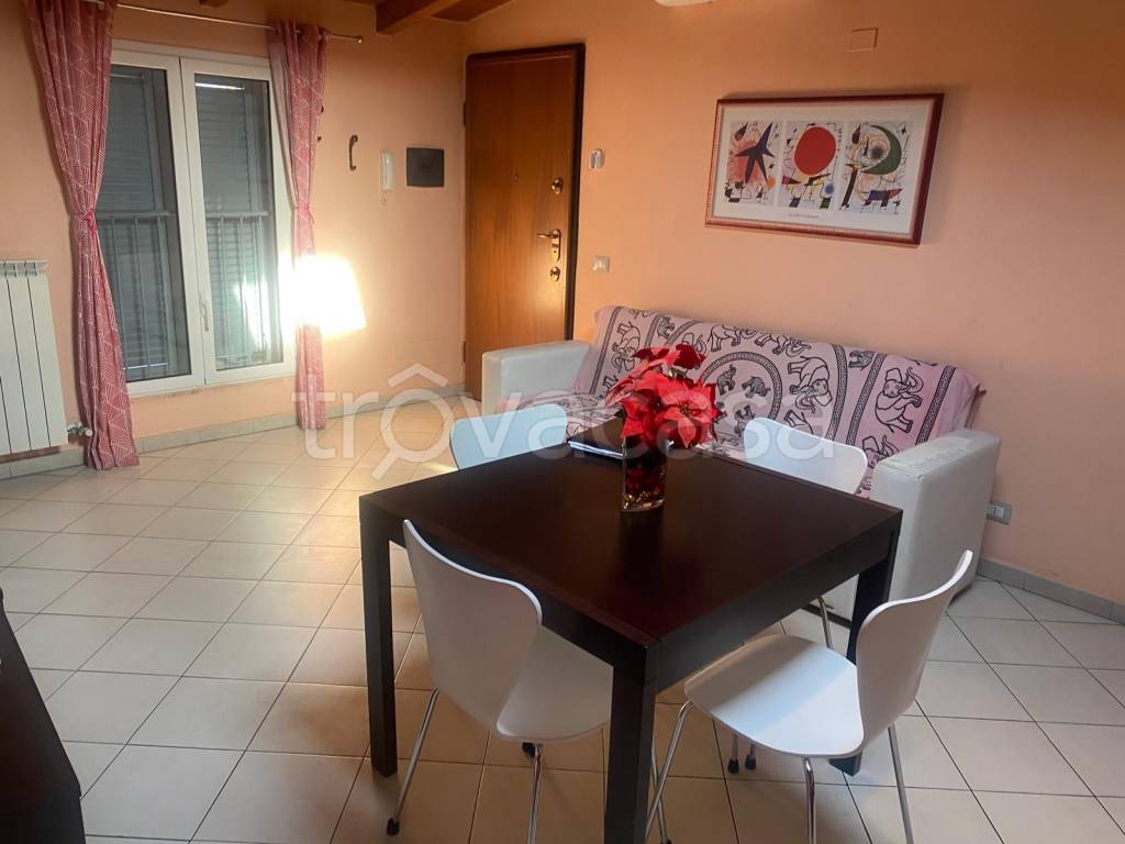 appartamento in vendita a Milano in zona Quarto Oggiaro