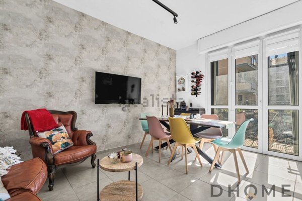 appartamento in vendita a Milano in zona Crescenzago