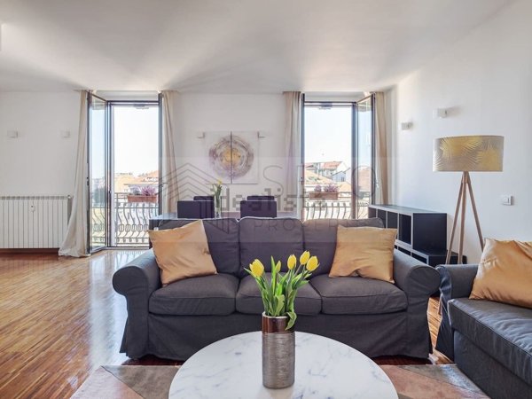 appartamento in vendita a Milano in zona Cinque Giornate