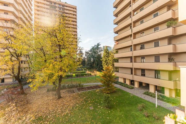 appartamento in vendita a Milano in zona Piazzale Lodi
