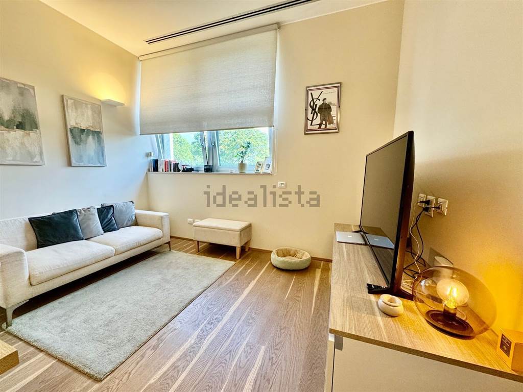 appartamento in vendita a Milano in zona Isola