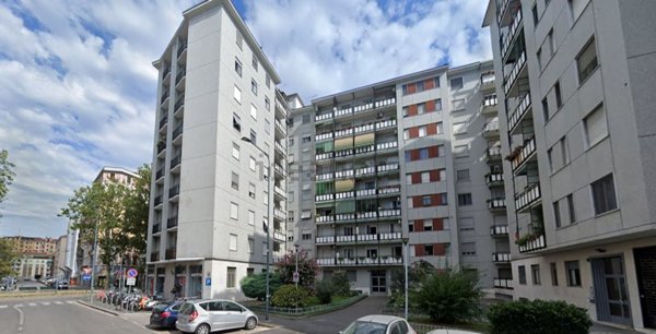 appartamento in vendita a Milano in zona Piazzale Lodi