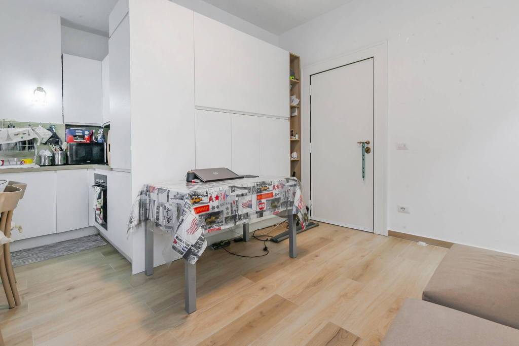 appartamento in vendita a Milano in zona Lambrate
