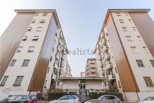 appartamento in vendita a Milano in zona Lambrate