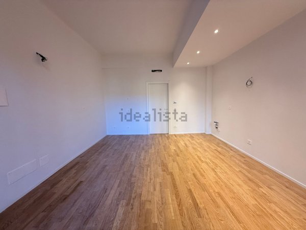 appartamento in vendita a Milano in zona Isola