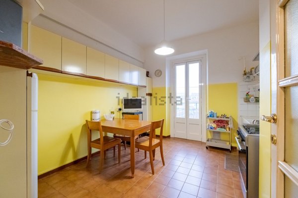 appartamento in vendita a Milano in zona Porta Genova