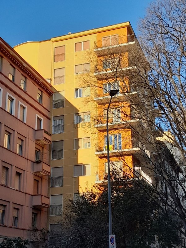appartamento in vendita a Milano in zona Cinque Giornate