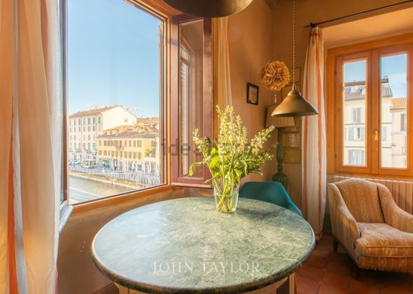 appartamento in vendita a Milano in zona Porta Genova