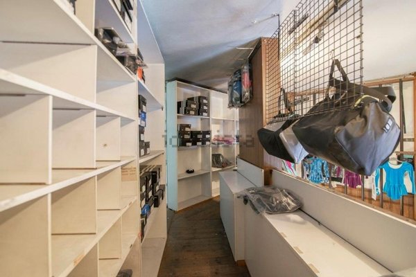 appartamento in vendita a Milano in zona Porta Vittoria