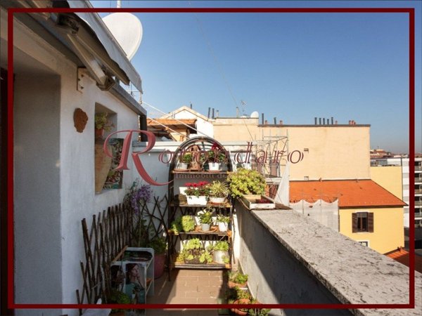 appartamento in vendita a Milano in zona Porta Genova