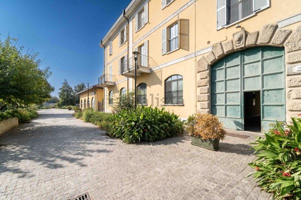 appartamento in vendita a Milano in zona Chiesa Rossa