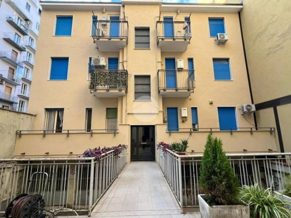 appartamento in vendita a Milano in zona Barona