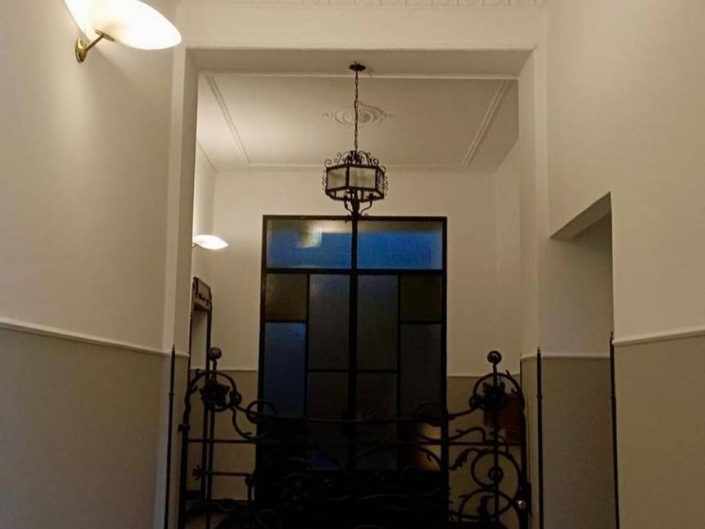 appartamento in vendita a Milano in zona Centro Direzionale