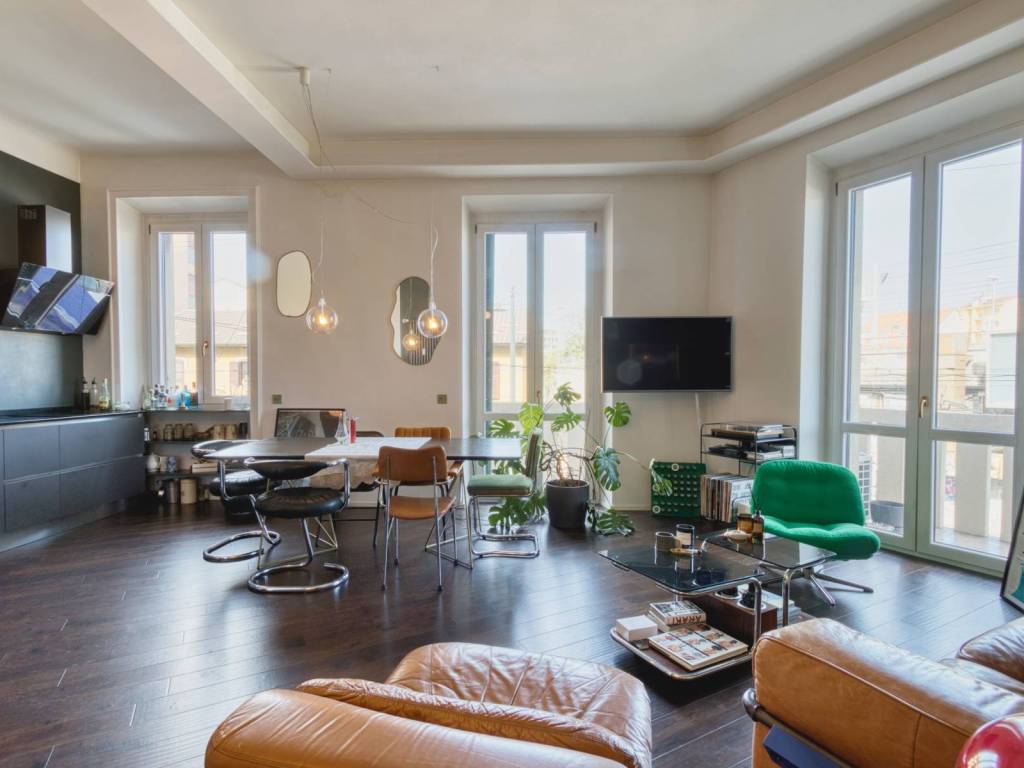 appartamento in vendita a Milano in zona Città Studi