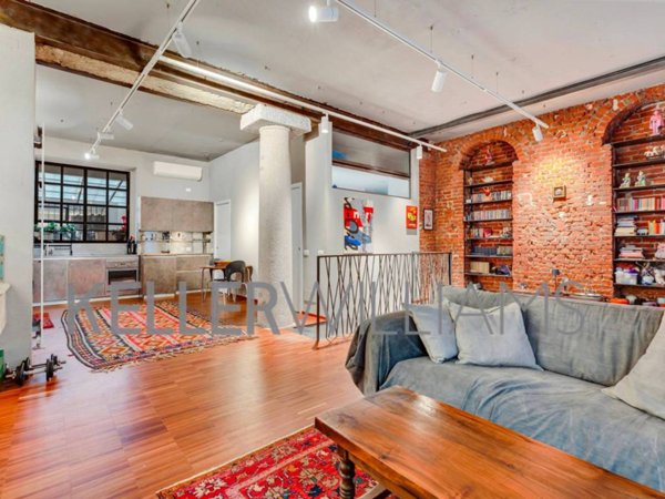 appartamento in vendita a Milano in zona Loreto