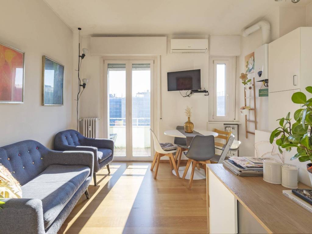 appartamento in vendita a Milano in zona San Cristoforo